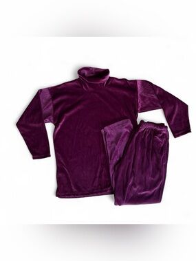 Y2K burgundy velvet shirt and pants set
